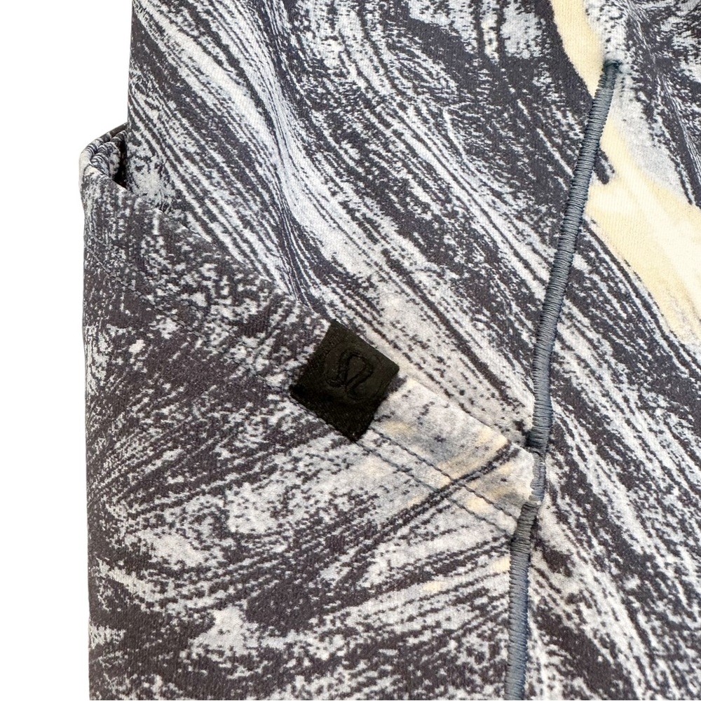 Lululemon | Esker Short *lululemon lab in Lava Print Blue Denim Multi Size 4 - Picture 9 of 14